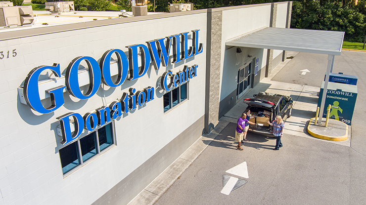 Aerial photo of a Goodwill drive through donation area