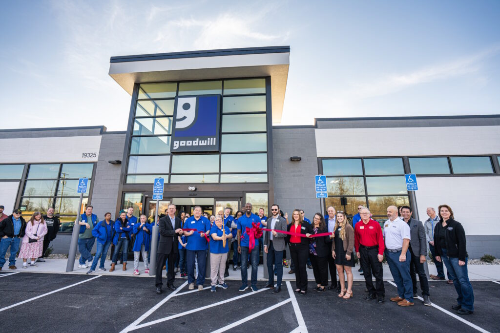 Ribbon cutting to celebrate the grand opening